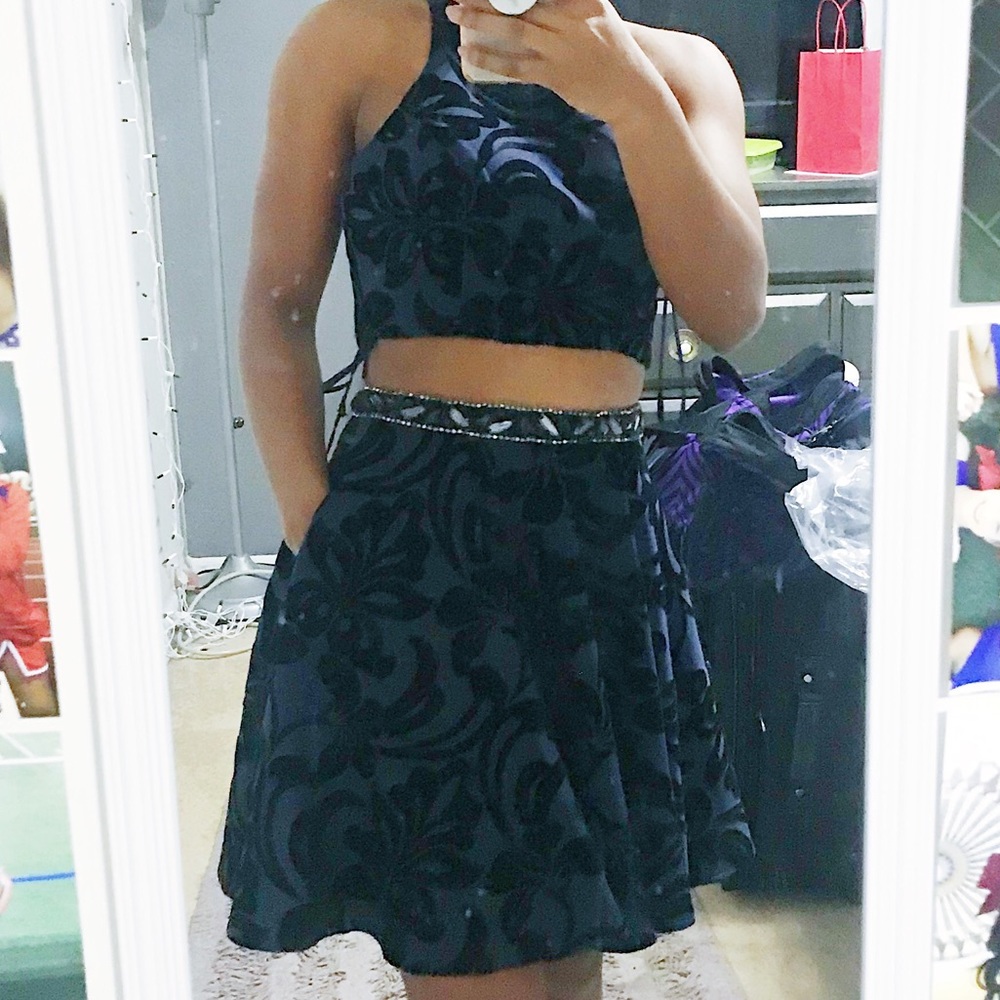 Jolene prom/elegant short dress! NWT!
